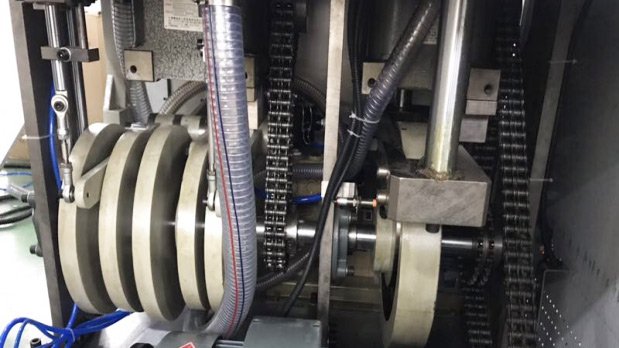 internal cams of a capsule machine